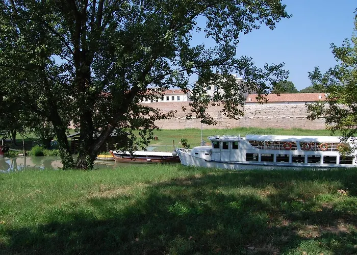 Bed And Al Fiume Piovego Affittacamere Padova